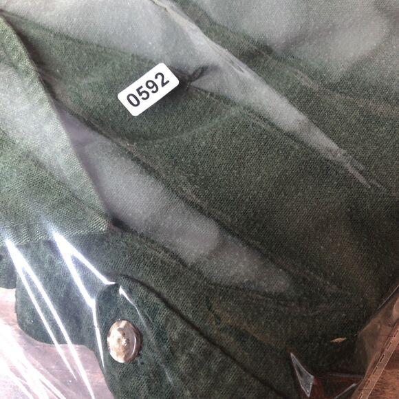 Field & Stream Green Flannel long sleeve Button Down Shirt  Pockets sz L VTG - Picture 10 of 10